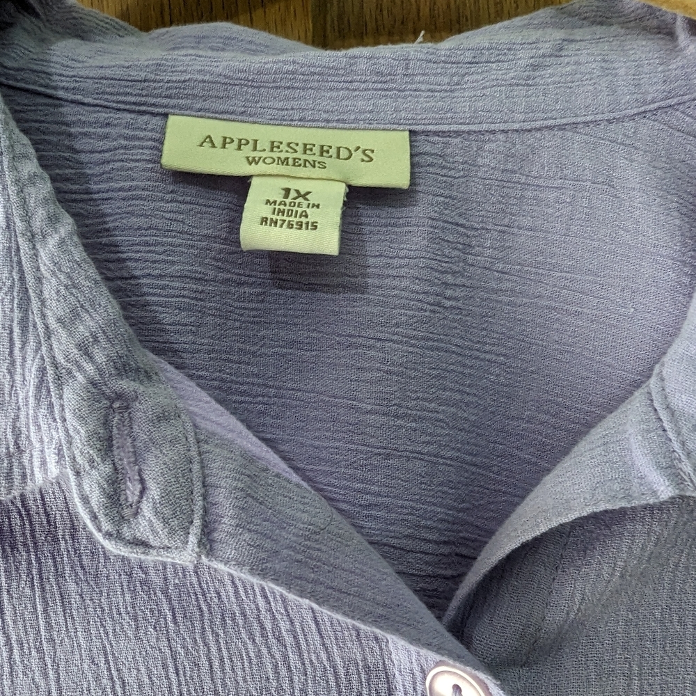 Apple seeds 100% cotton lavender long sleeve blouse